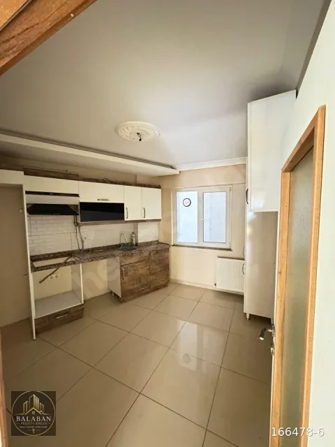 BANDIRMA ÇINARLI MAHALLESİNDE KİRALIK 2+1 DAİRE