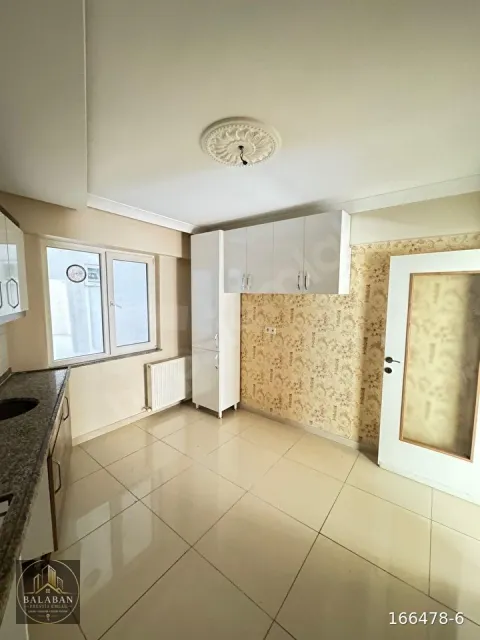 BANDIRMA ÇINARLI MAHALLESİNDE KİRALIK 2+1 DAİRE